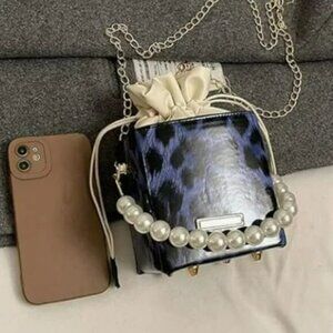 Leopard Drawstring Cute Pearl Design Sling Wallet Shoulder Bucket Bag/NEW
